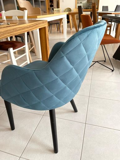blue quilt chair malta